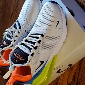 Nike Air Max 270